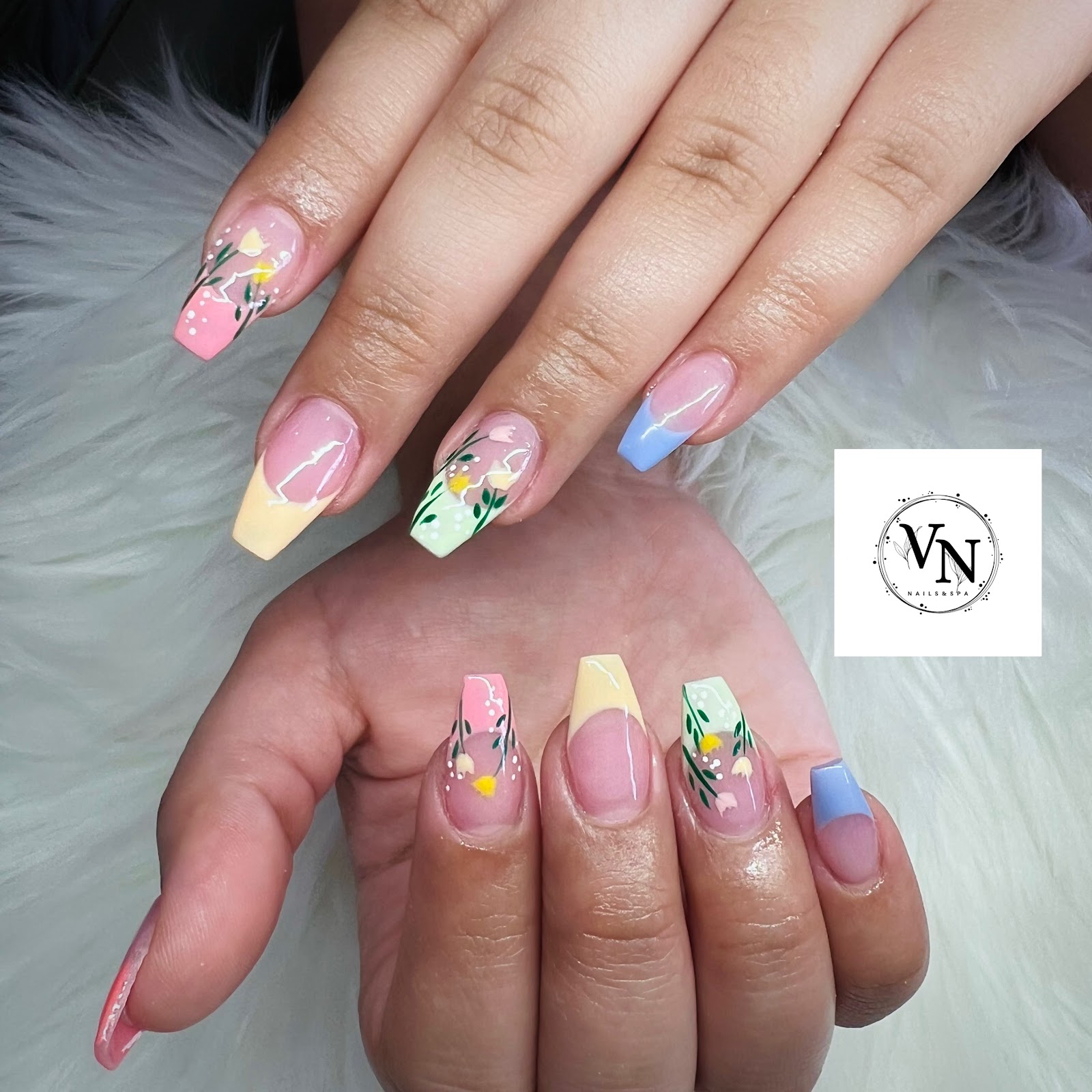 V & N Nails Spa nail photo 6